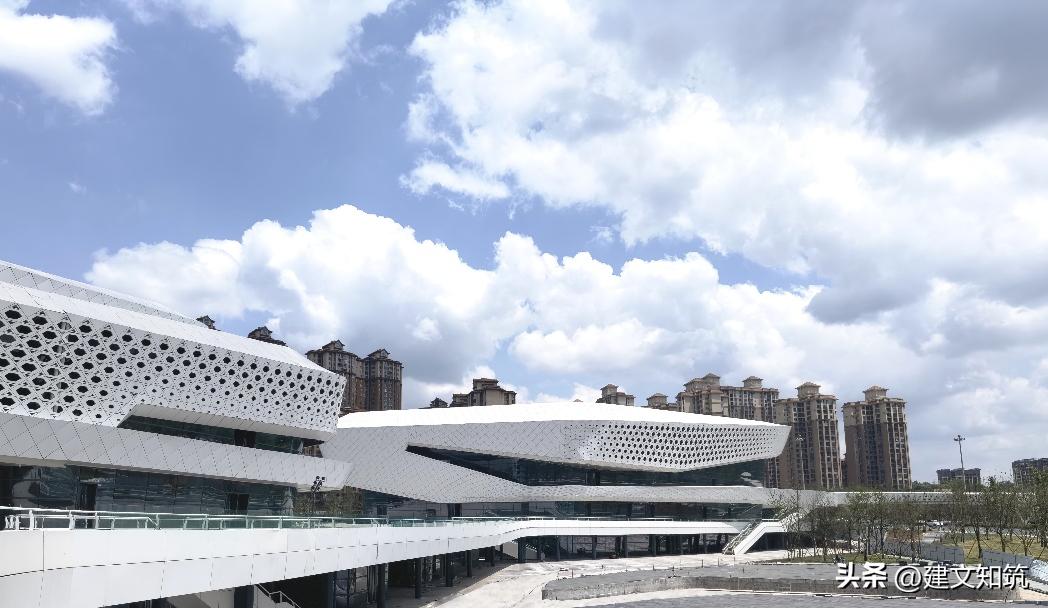 重庆龙兴足球场文旅,重庆龙兴足球场设计方