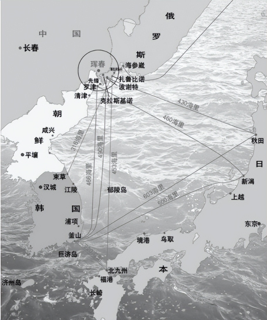 近海却痛失港口“一眼望三国”的边陲小城外出兜风如逛野生动物园