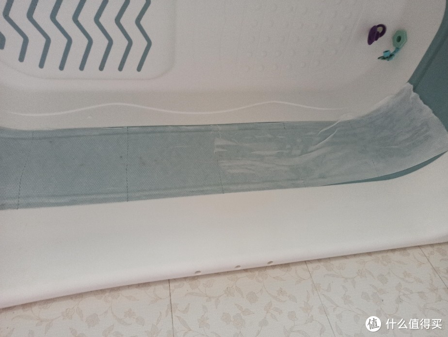 可以用84消毒液清洗浴缸吗,84消毒液怎么洗白浴缸