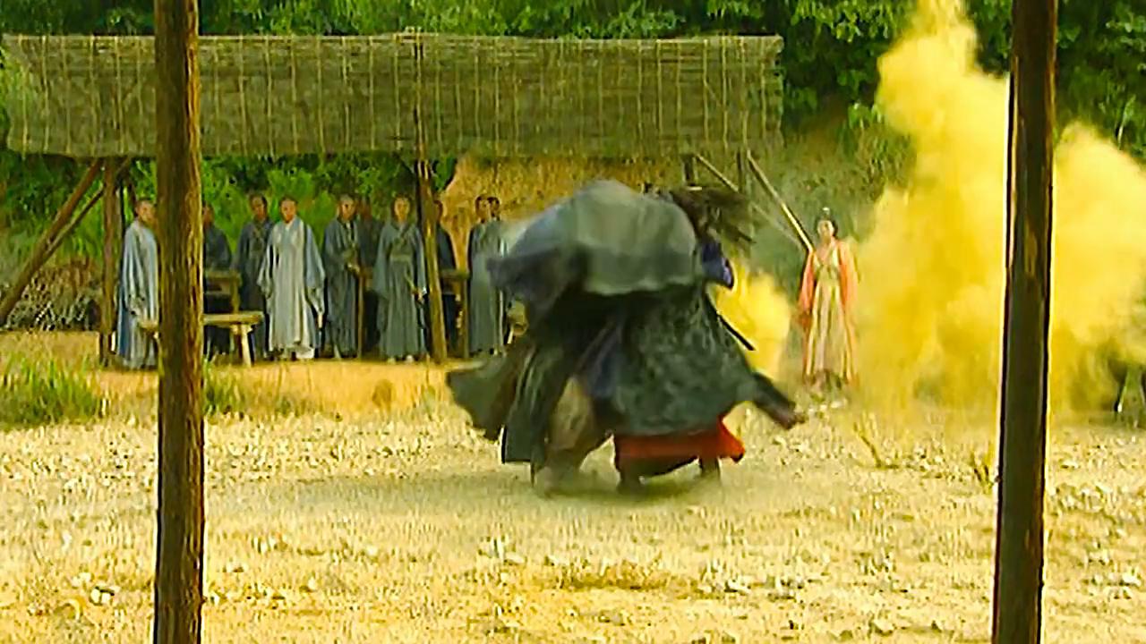 这令狐冲犯了花痴竟然被小师妹一剑刺伤#古装武侠