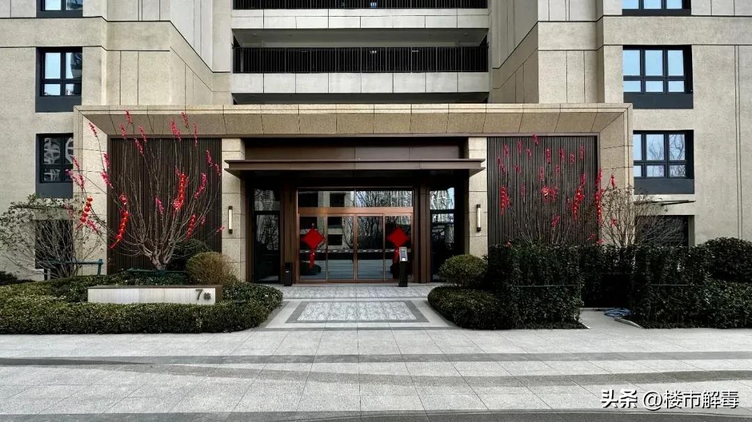 郑州金水北第一保交楼盘，瀚海思念城“预交房”猫腻？