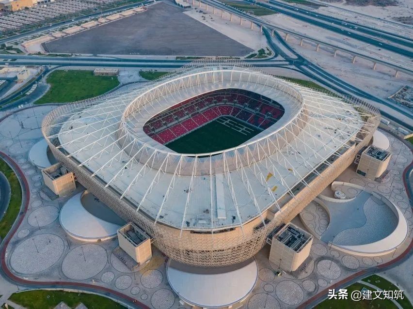 卡塔尔世界杯花费2200亿美元,卡塔尔世界杯2200亿建场馆