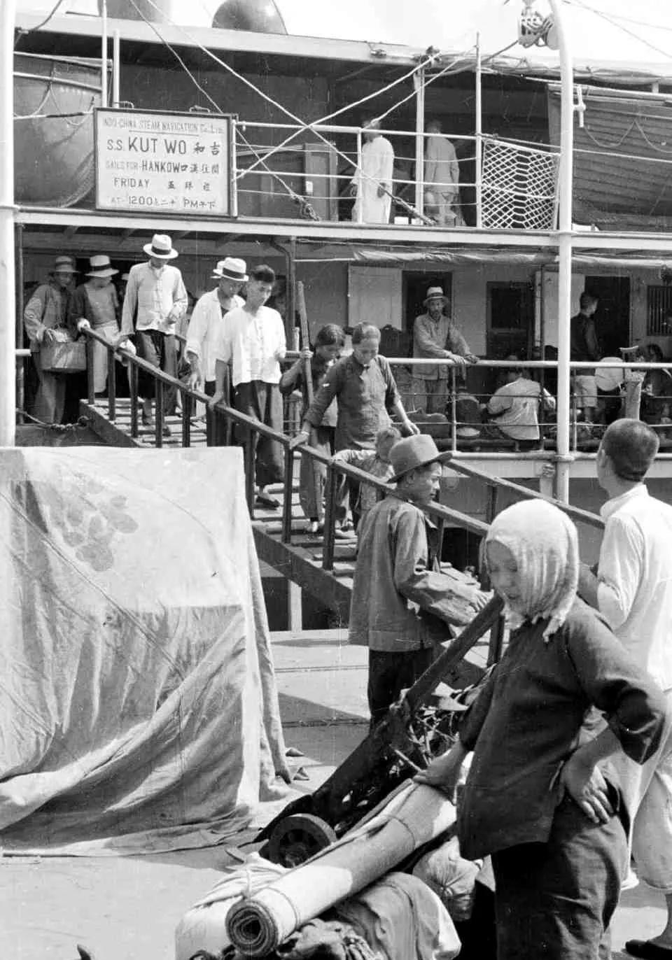 纳粹老照片犹太女人,真实的纳粹老照片