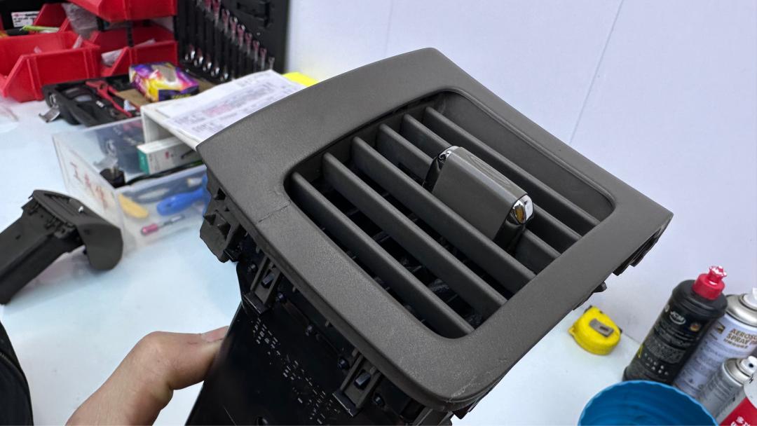 03年丰田霸道全车翻新多少钱,2004款丰田霸道拆车视频