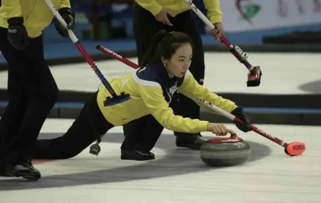 韩国女子冰壶成员成为中国媳妇,韩国冰壶队长为爱远赴上海执教