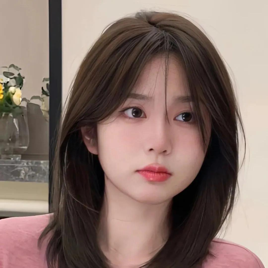 高层次锁骨发中长怎么剪,高层次锁骨发中长怎么造型