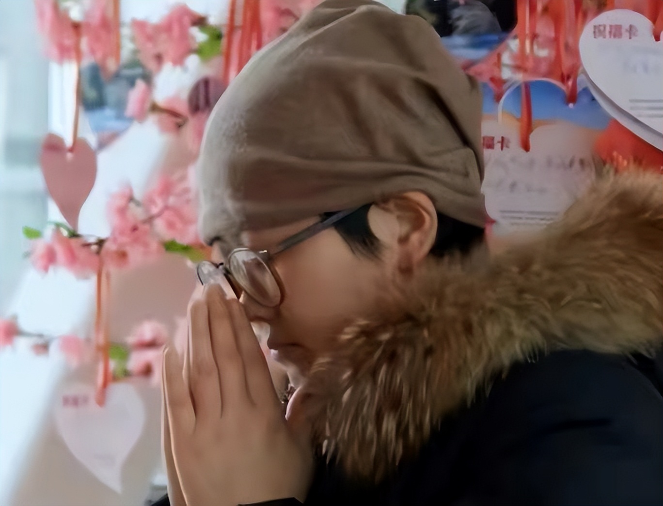 上海女博士花15万赴美抗癌病逝，一年后丈夫再恋爱，被网友痛骂