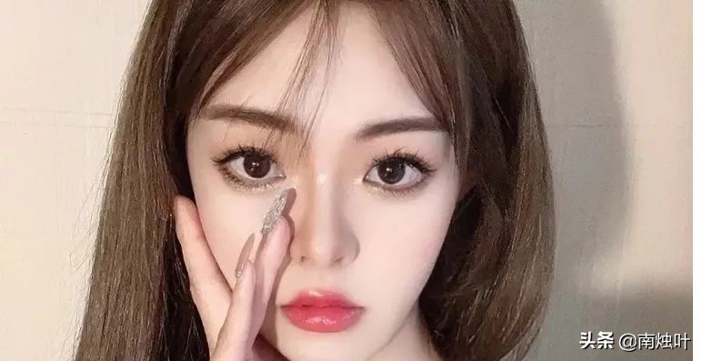 显白不漂掉色好看的发色,显白不明显掉色好看的发色