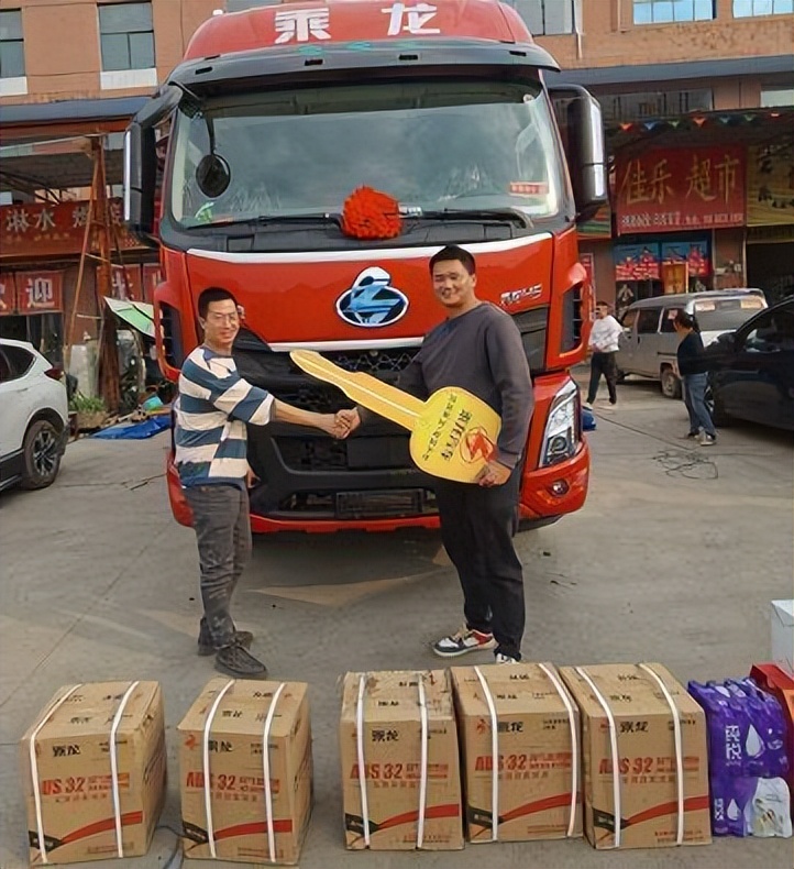 百公里油耗不到18L，乘龙H5载货车，贵州吴师傅的绿通新选择