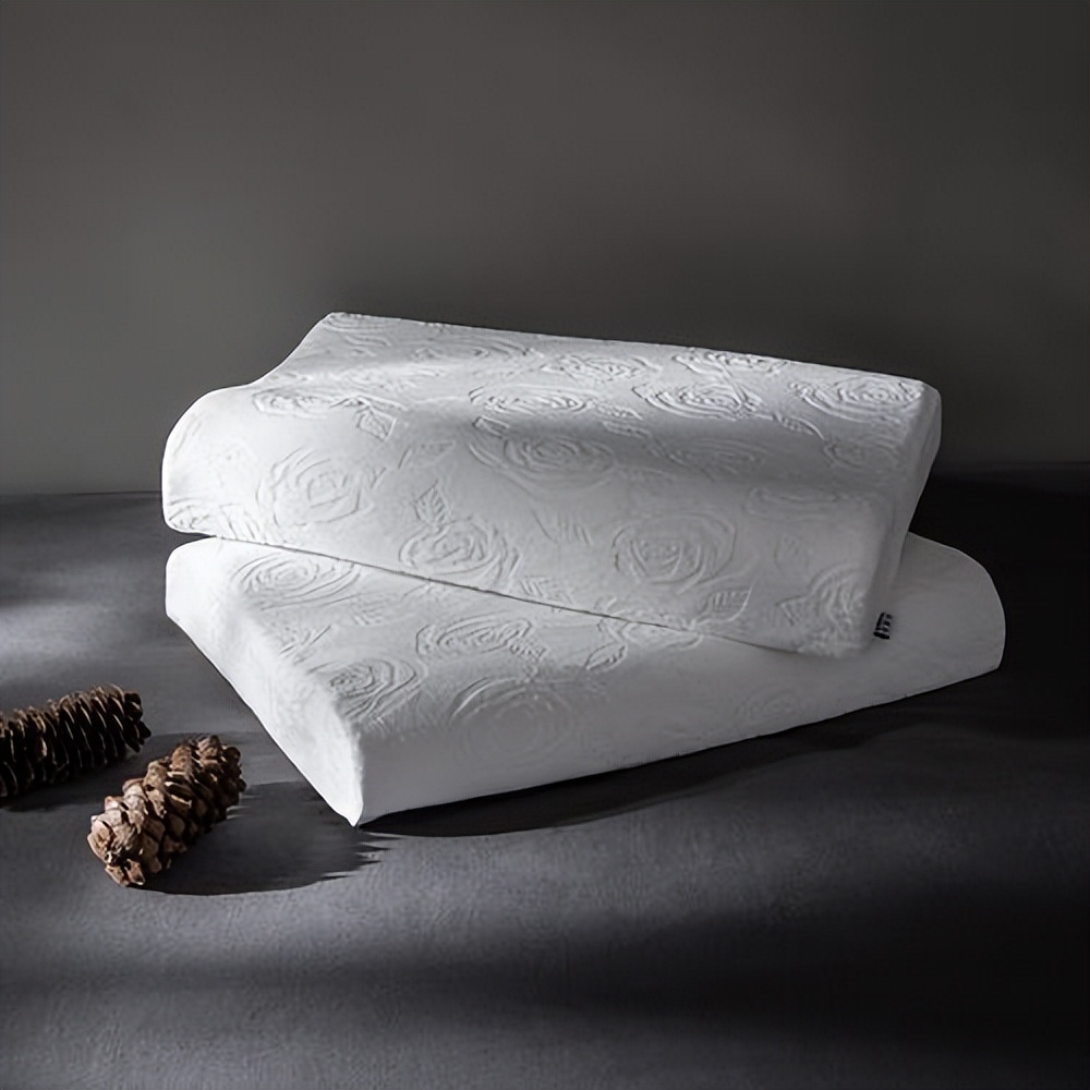 如何检测乳胶枕有没有毒,乳胶枕有刺鼻味有没有毒