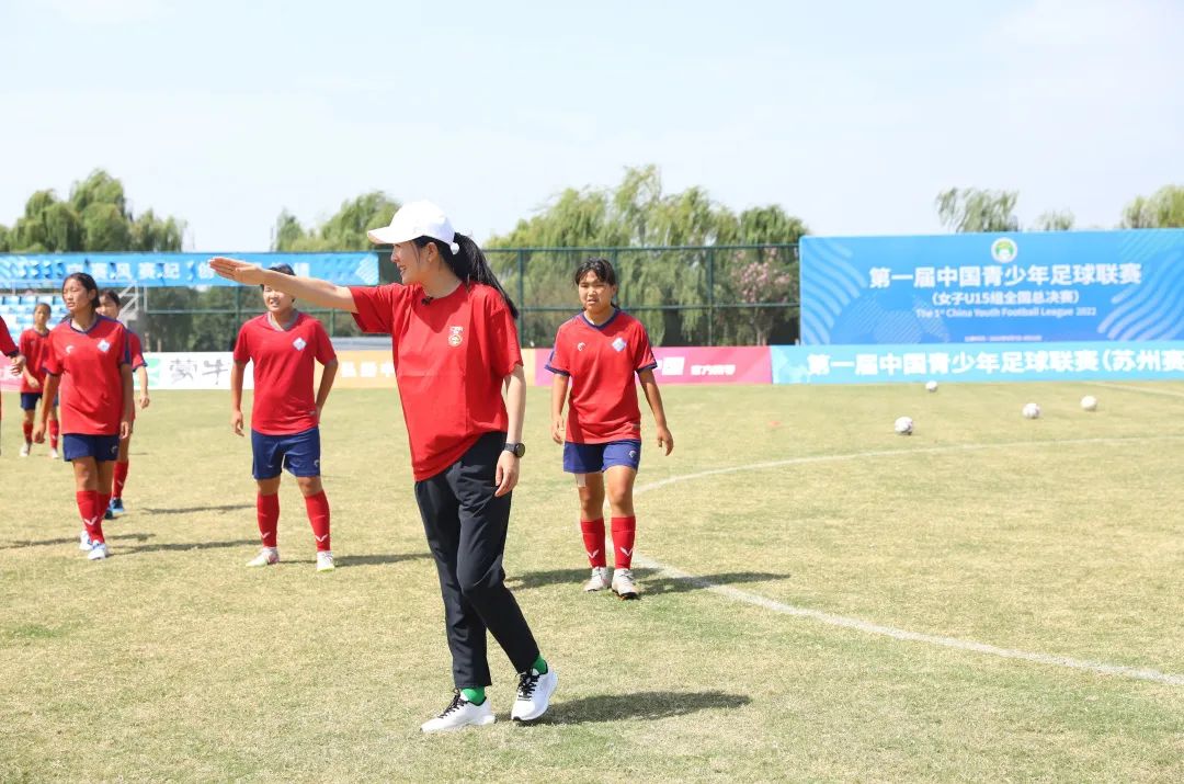 太湖边的足球小玫瑰们正在美丽绽放