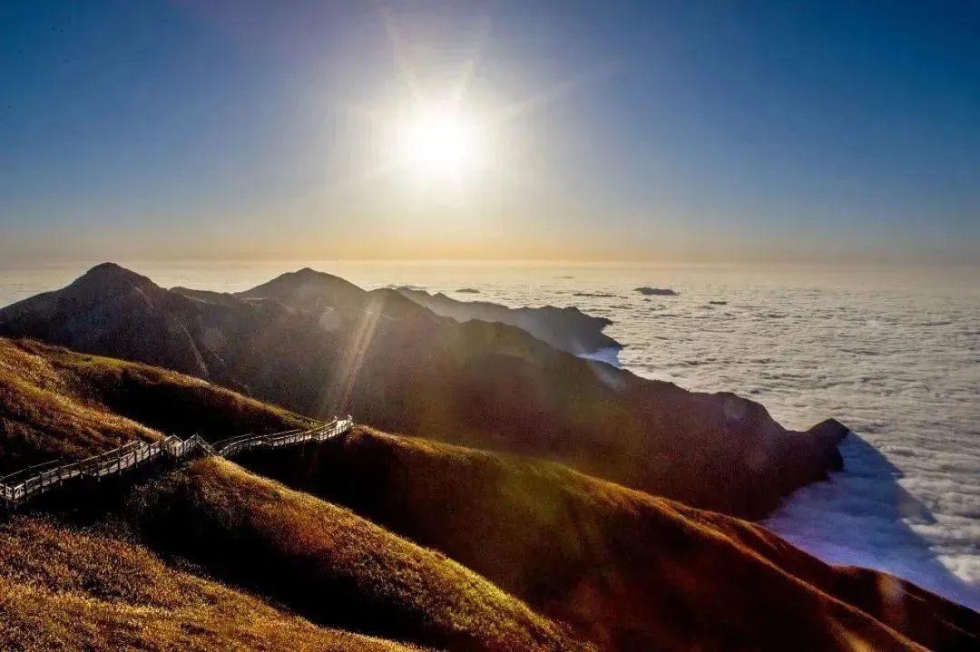 这个冬天，和希酒店一起收获一抹“武功蓝”