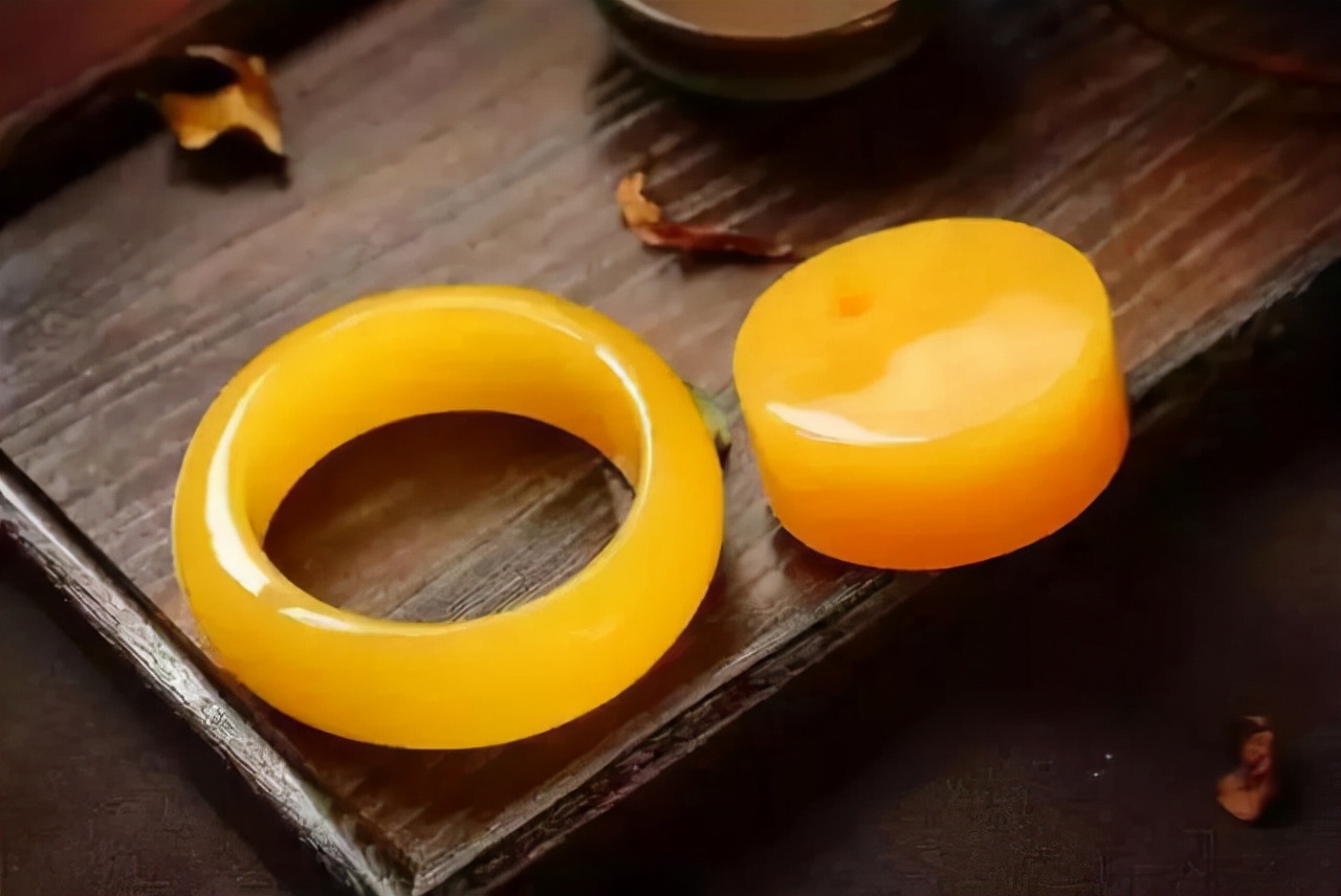 深圳琥珀博物馆典藏仿古龙凤蜜蜡,琥珀蜜蜡全品类