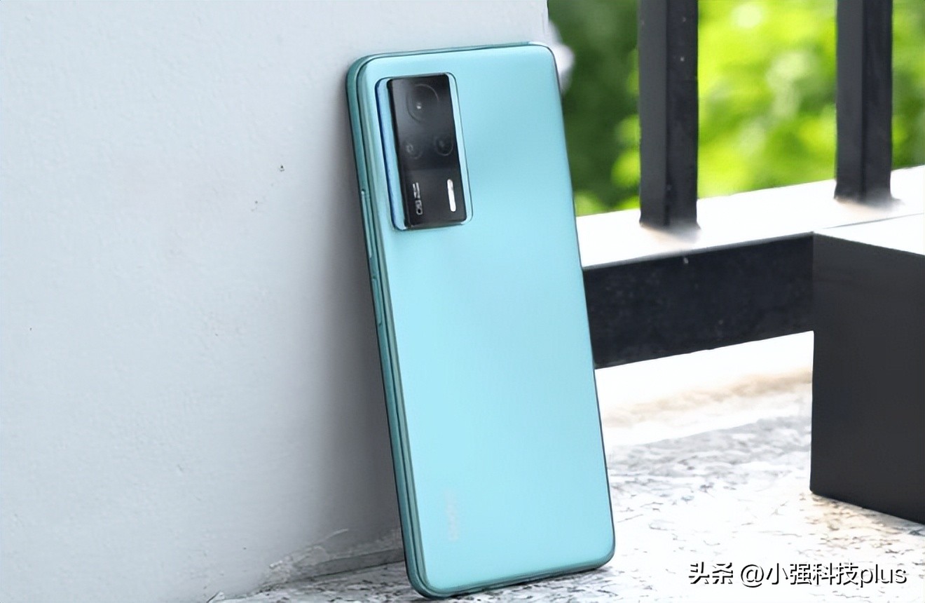 1500-2000游戏手机推荐,华为5g手机1500-2000左右排行榜