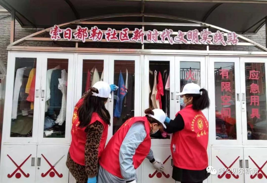 一川草色青袅袅全诗,一川草色青袅袅全诗译文