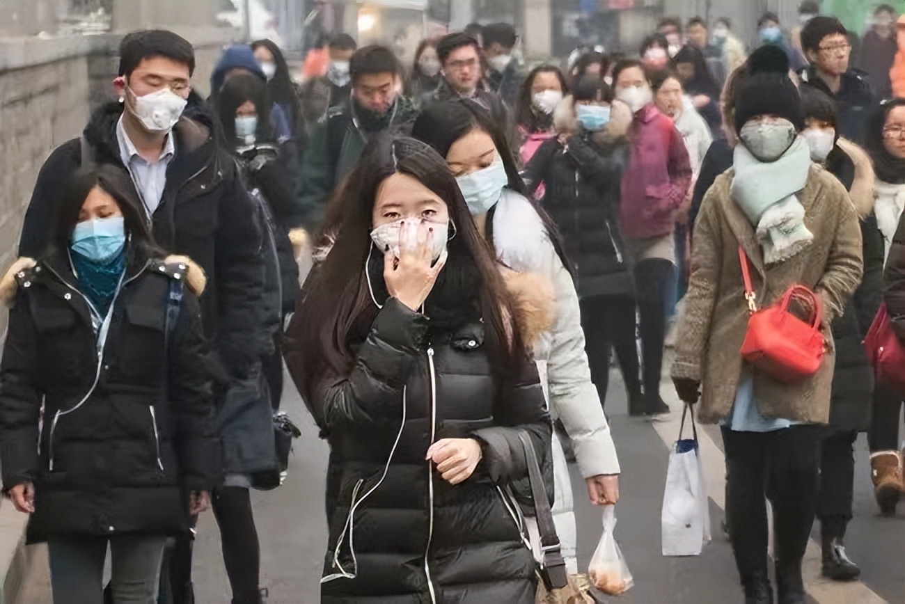 无耻抢光小县城退烧药，“异地抢药攻略”上热搜：求求你做个人吧