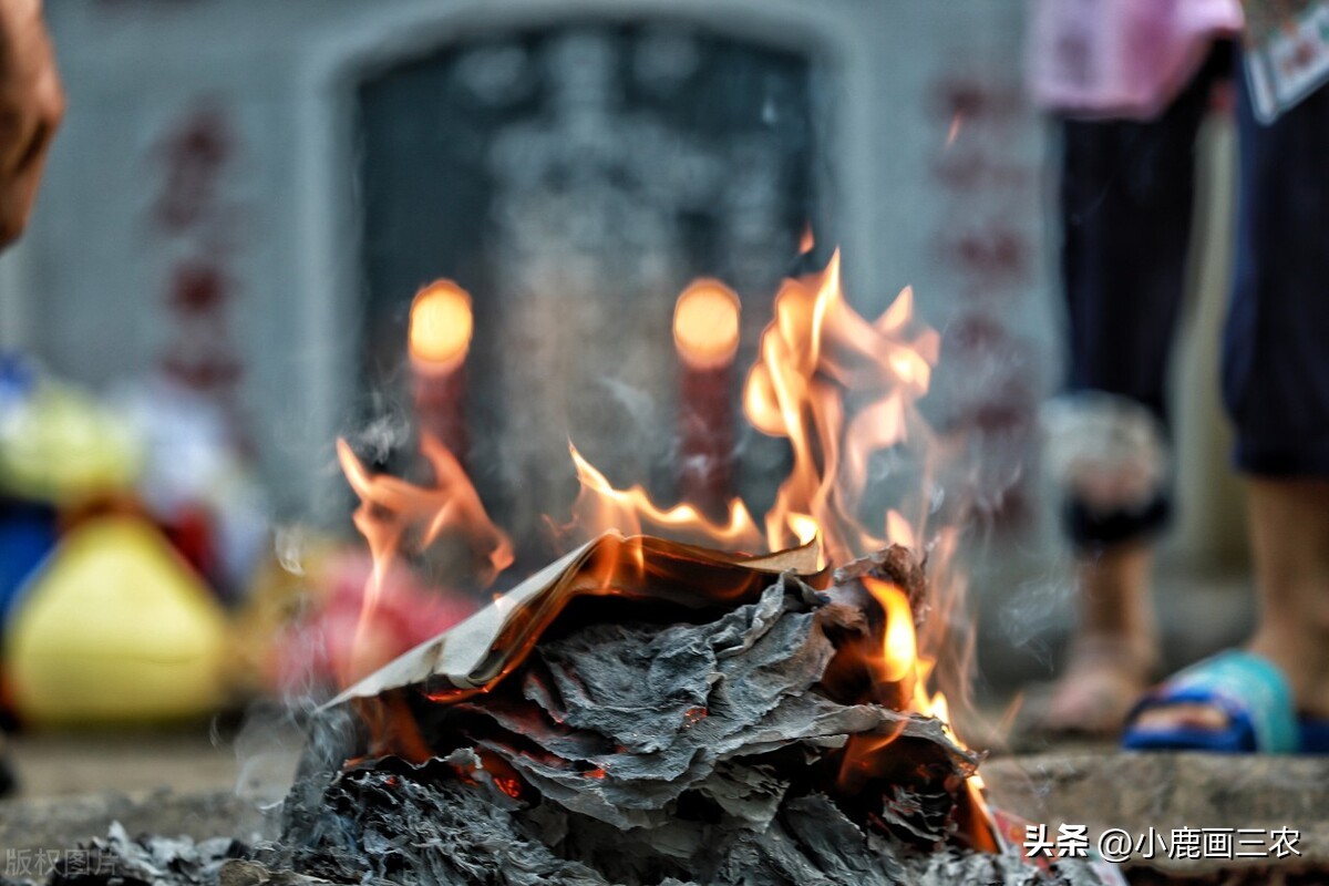 春节老家不上坟有什么讲究,过春节上坟十大禁忌