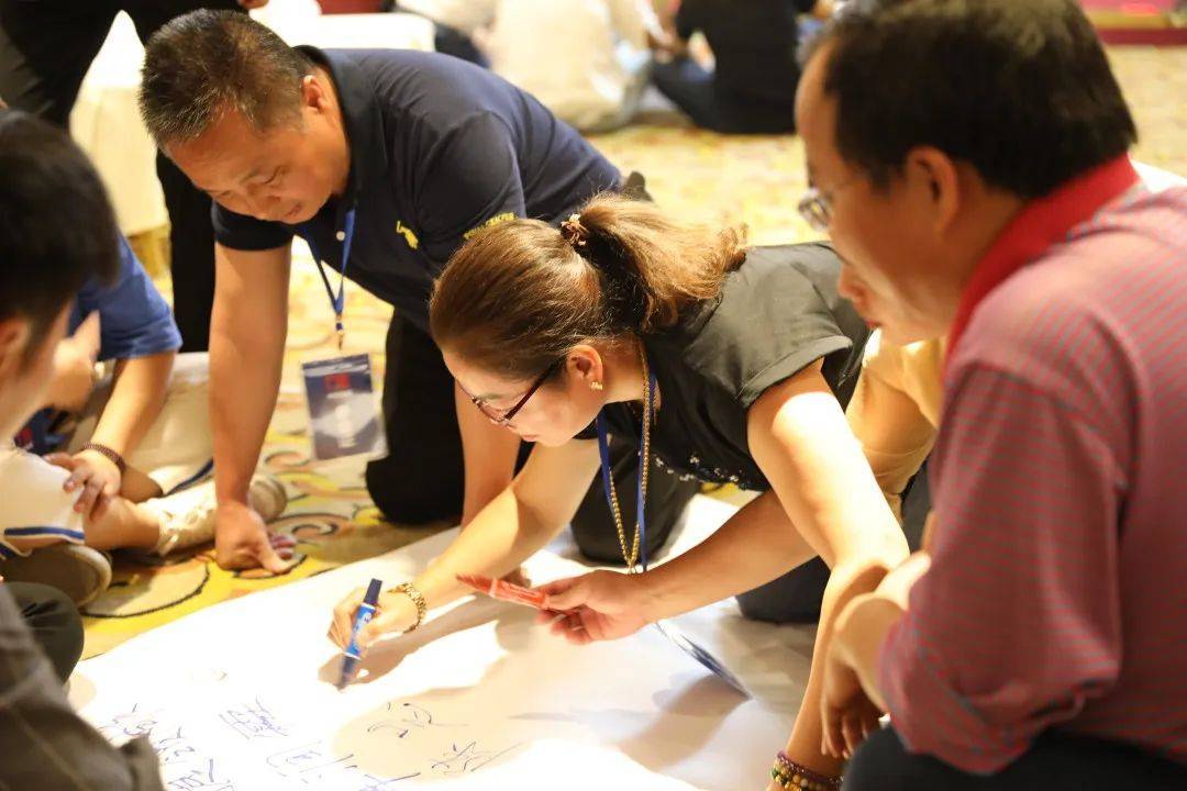 如何让乡村热闹起来,如何让乡村振兴更有底气