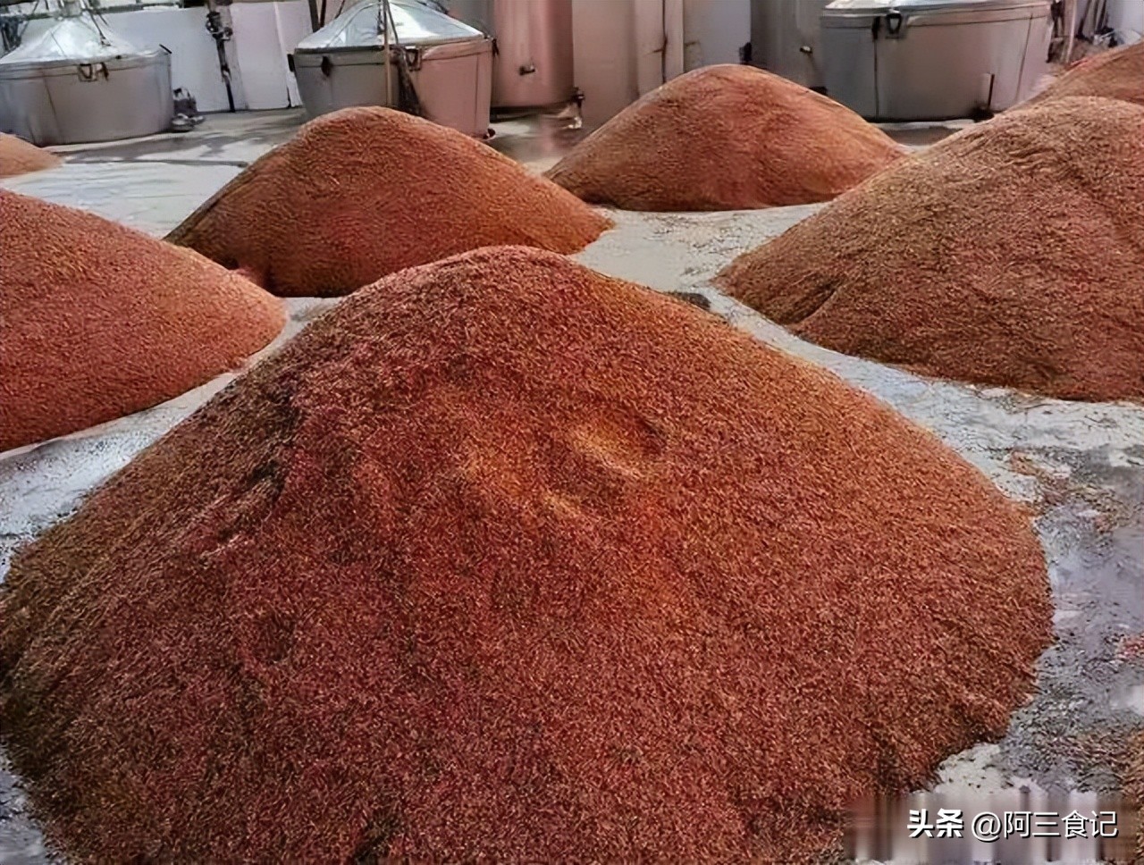 一斤纯粮食酒能酿多少酒,多少斤粮食能酿一斤纯粮食酒