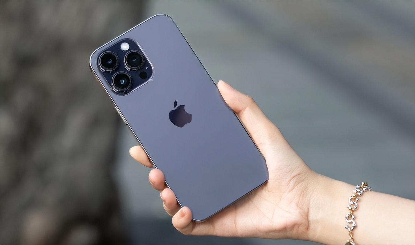 近期性价比最高最值得入手的手机,目前性价比比较高的是哪一款手机