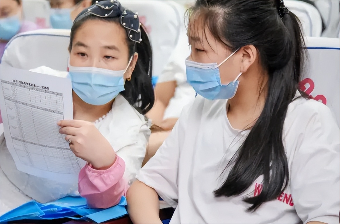 单招和统招上大专的区别,大专单招和统招的区别有哪些