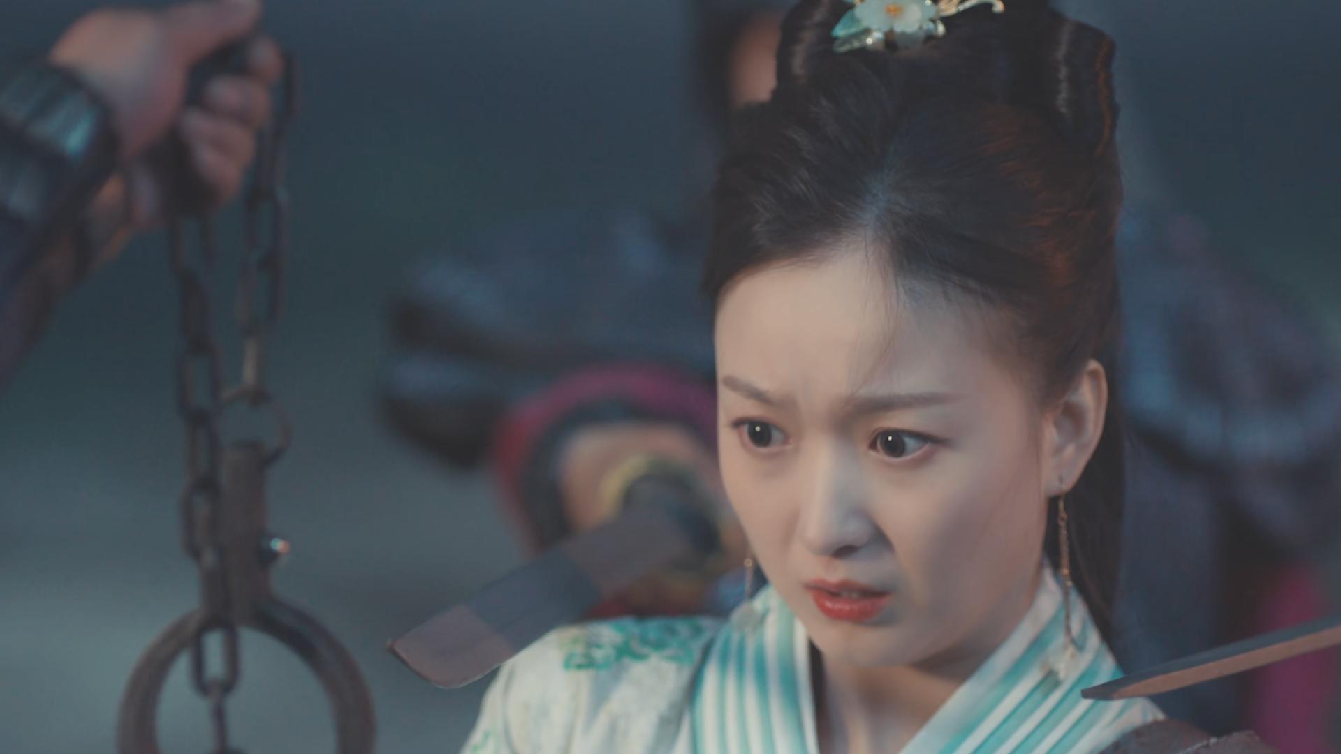 城主大人1：女子被迫穿男装当皇帝，成年后还被妃子追着要同房！