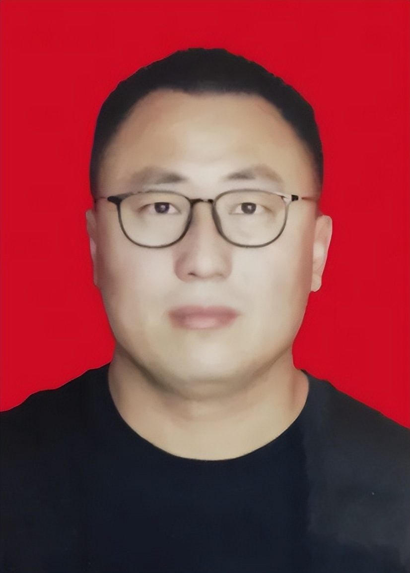 众心向*党**自立自强——2021年鄂尔多斯市“最美科技工作者”事迹发布