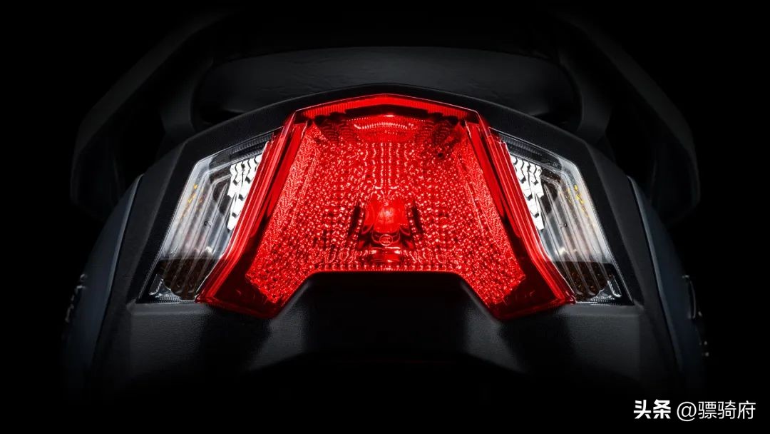 豪爵虎鲨vx125实际成交价,豪爵虎鲨vx125官网价