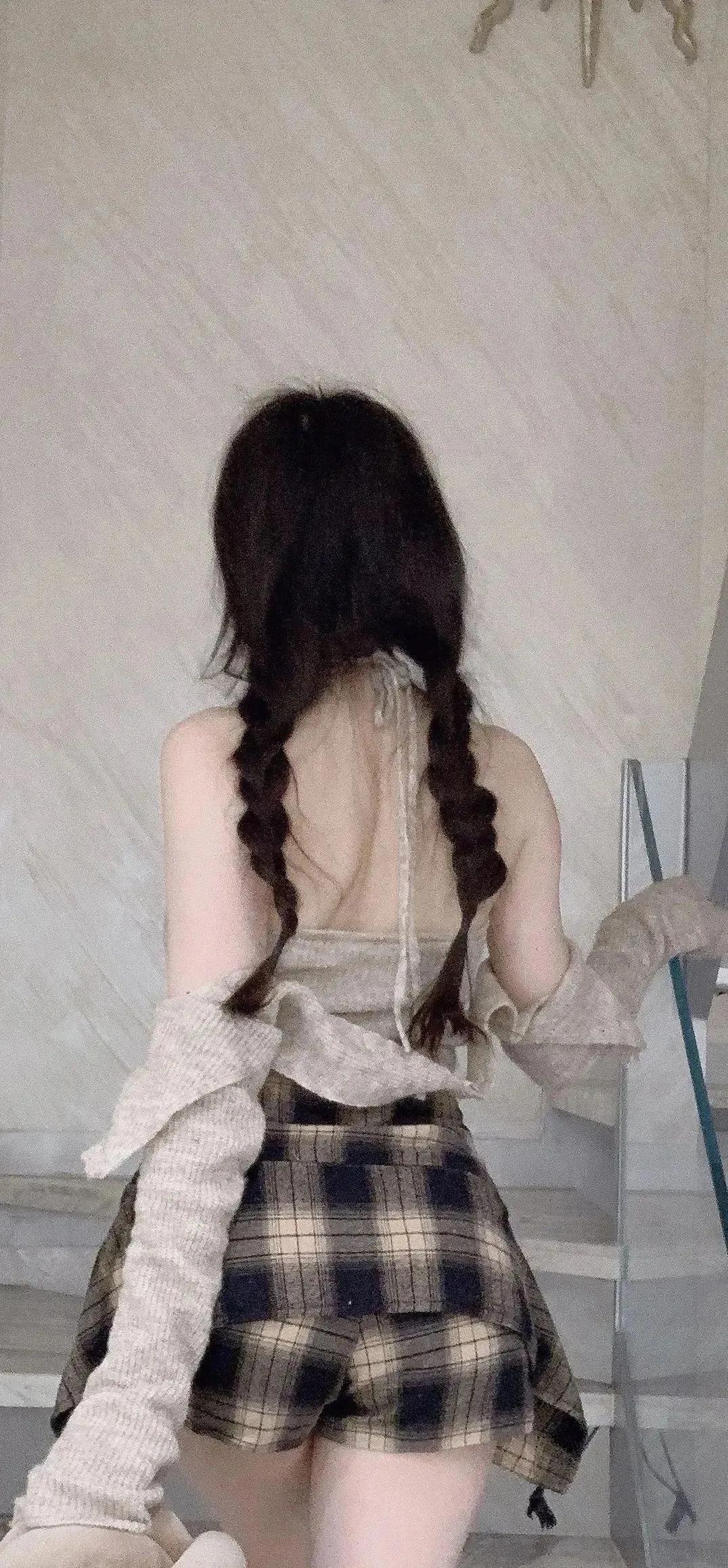 ios缇庡コ澹佺焊瓒呮竻澶村儚,濂界湅鐨勫コ鐢熷绾竔os