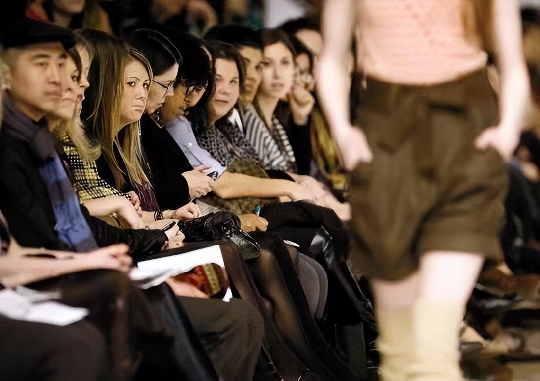 唯品会手机比官网便宜,为什么唯品会平板比其他平台便宜