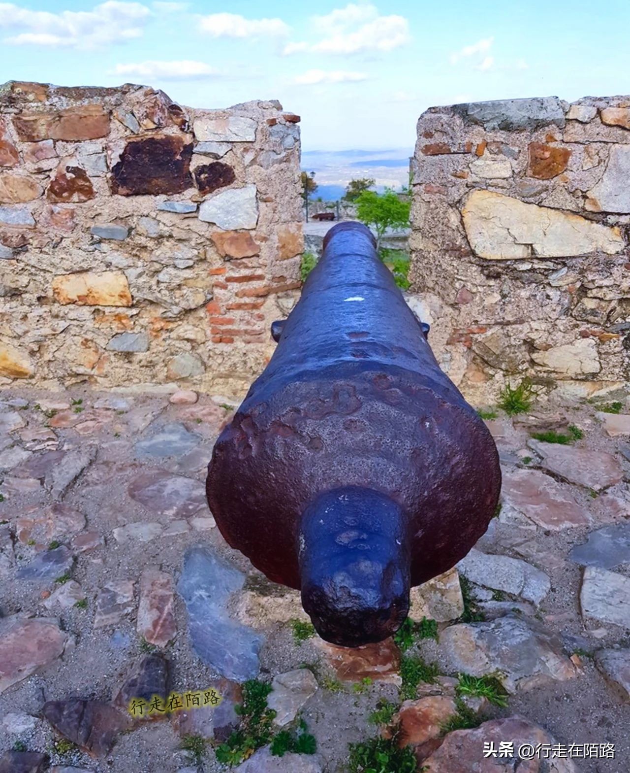 欧洲防御最强城堡,欧洲历史上最坚固的堡垒