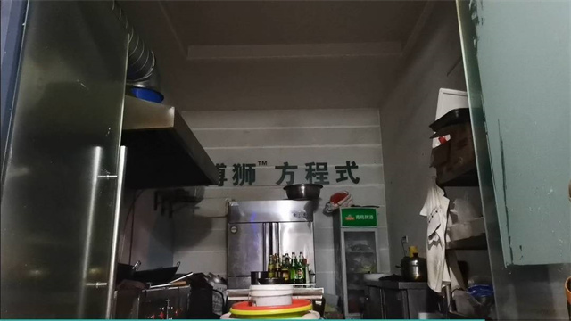 关他就是要我的命！博士自制抗癌药羁押301天，116名患者联名求情