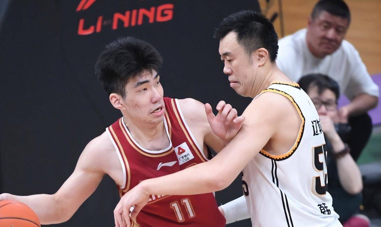 盘点cba历史十大中锋,cba总决赛姚明51分21篮板