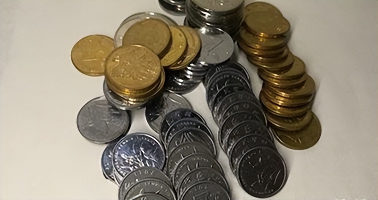 日本人评论中国人为什么那么有钱,日本网民评论中国月收入