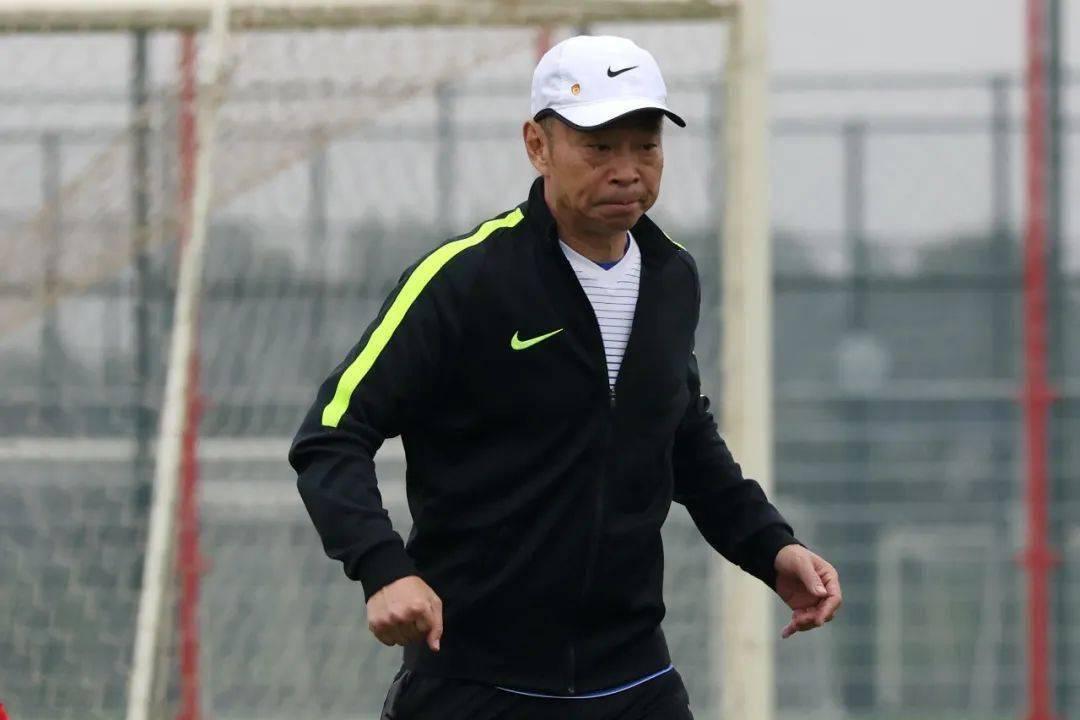 谈球员改年龄,说说中国足球的事情