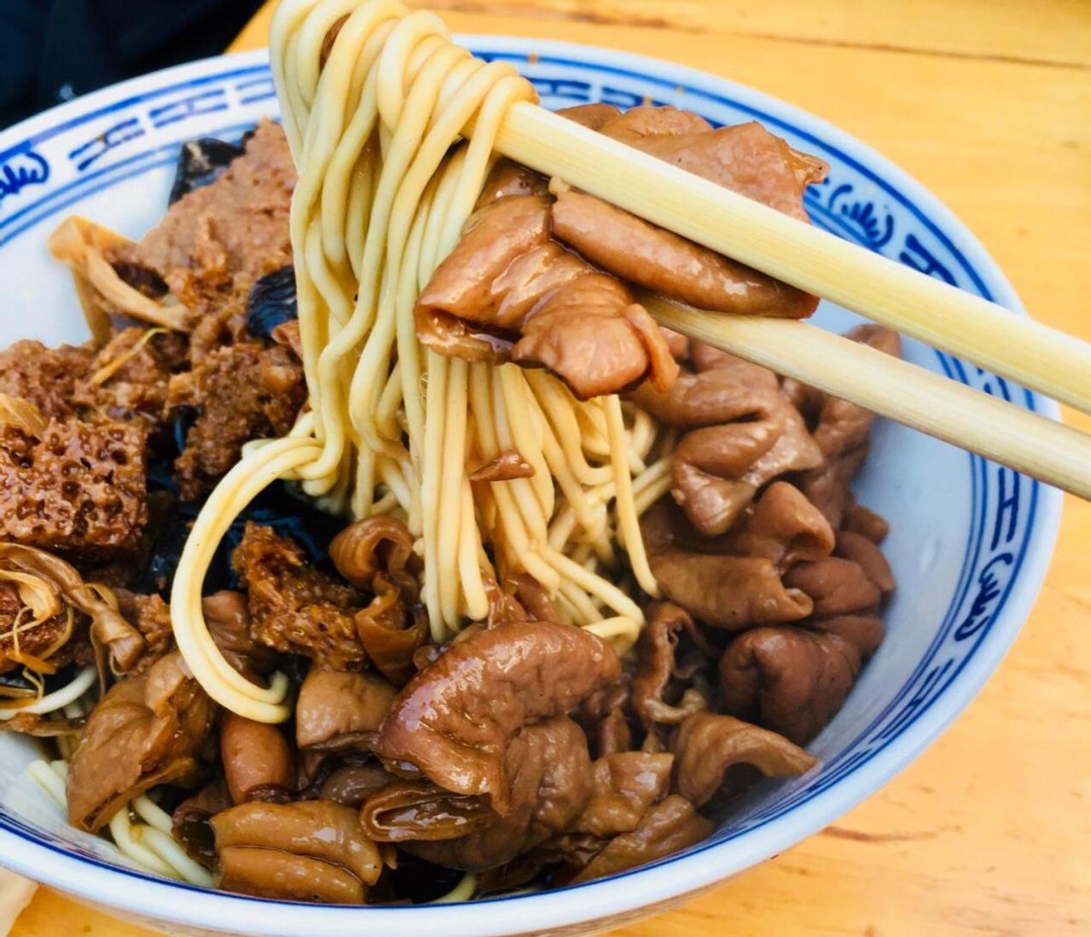 上海人吃的四大早餐,上海必吃的十大中餐