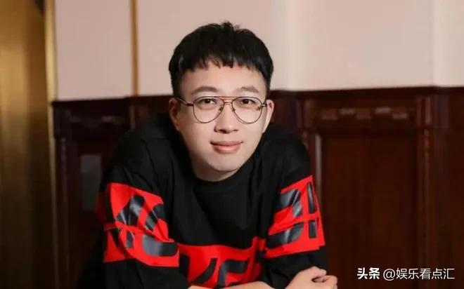 于正发文自曝买翡翠,于正买翡翠被骗怎么回事