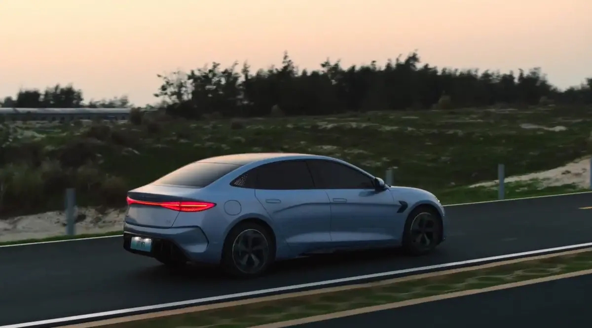 比亚迪为地球降温是真的吗,比亚迪为地球降温