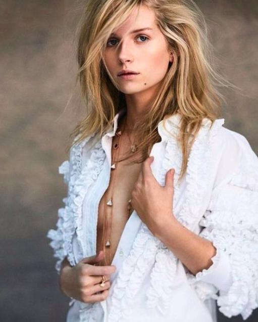 欧美超模二代14岁资源逆天,如今整容吸毒惨遭解约,靠卖裸照赚钱