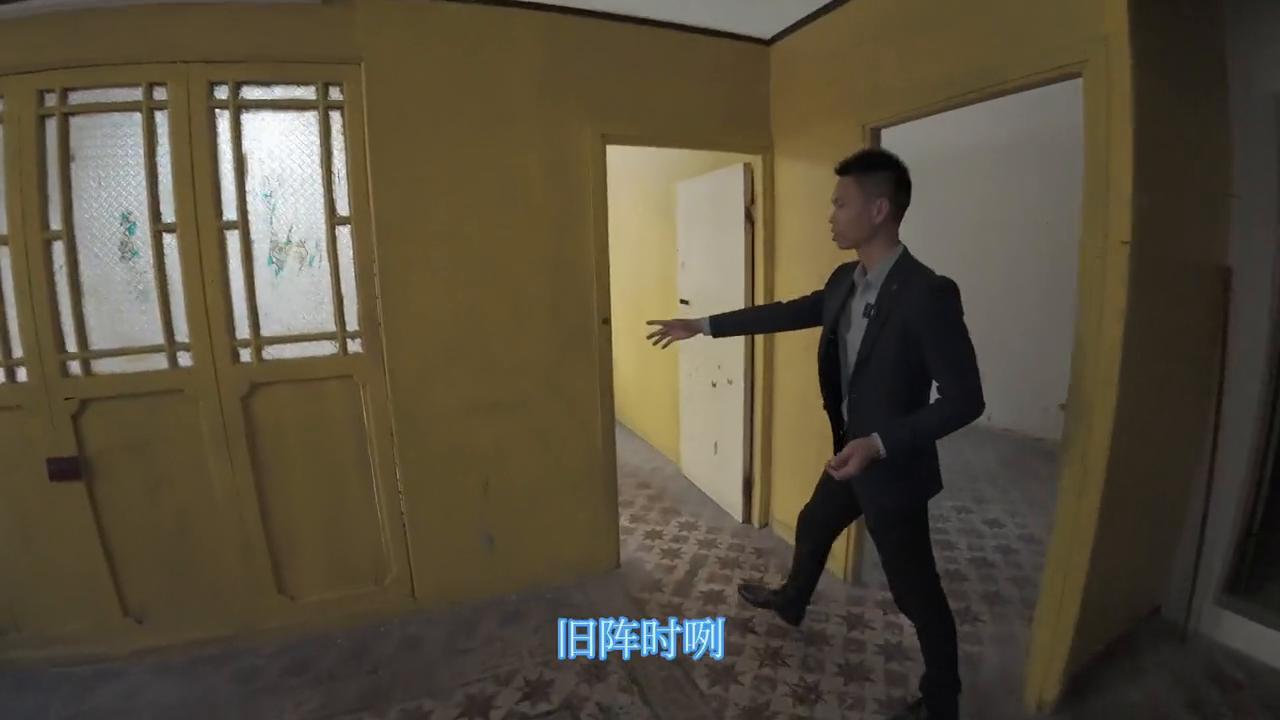 西门口地铁站独栋红砖别墅，东南向单边，占地60，180方