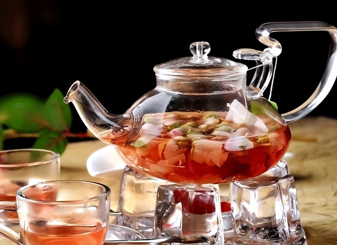 女人不想老的快五种零食抗衰老,适合女人喝的养生养颜茶