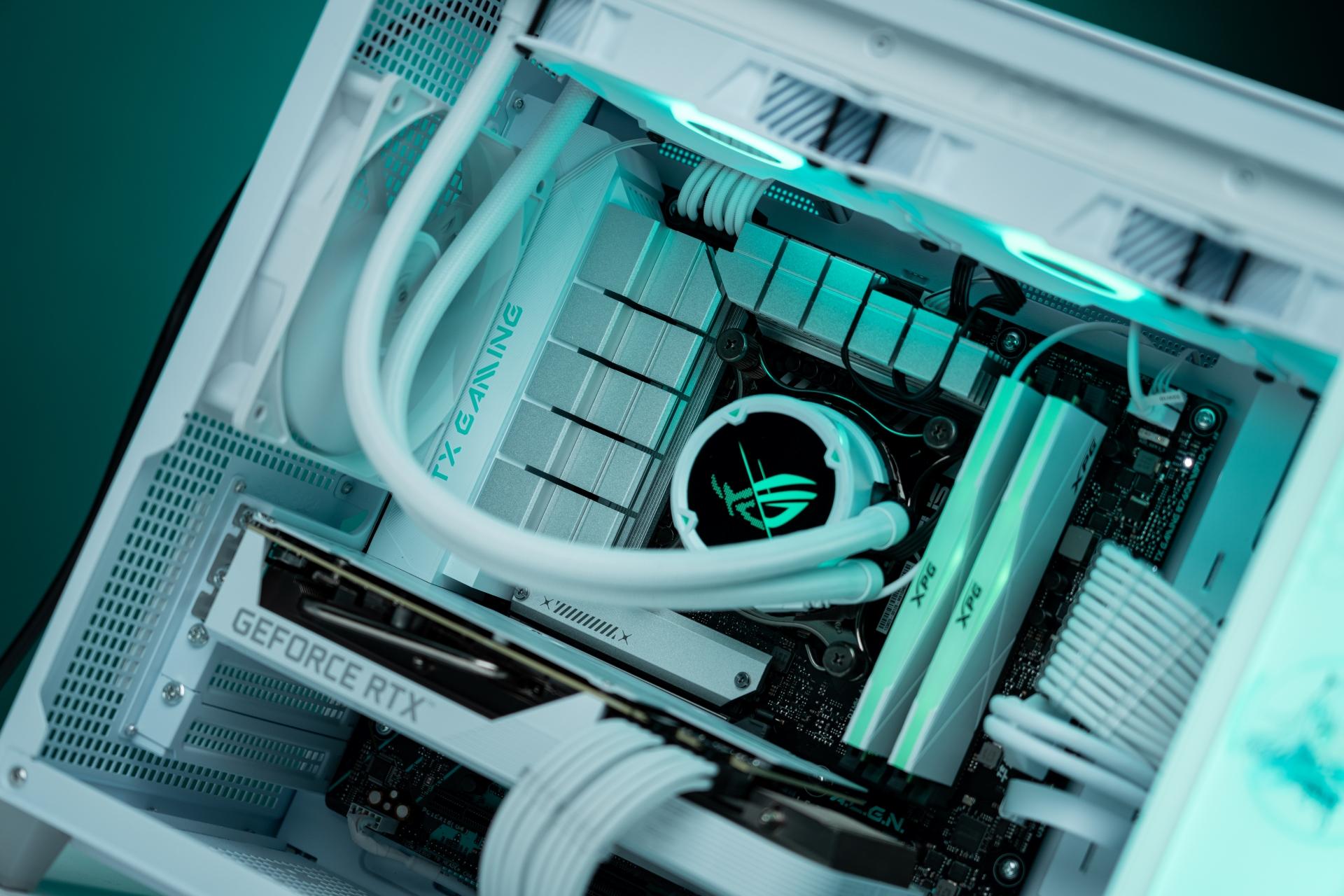 华硕天选主板b760有雷电接口吗,华硕b760重炮手主板走线