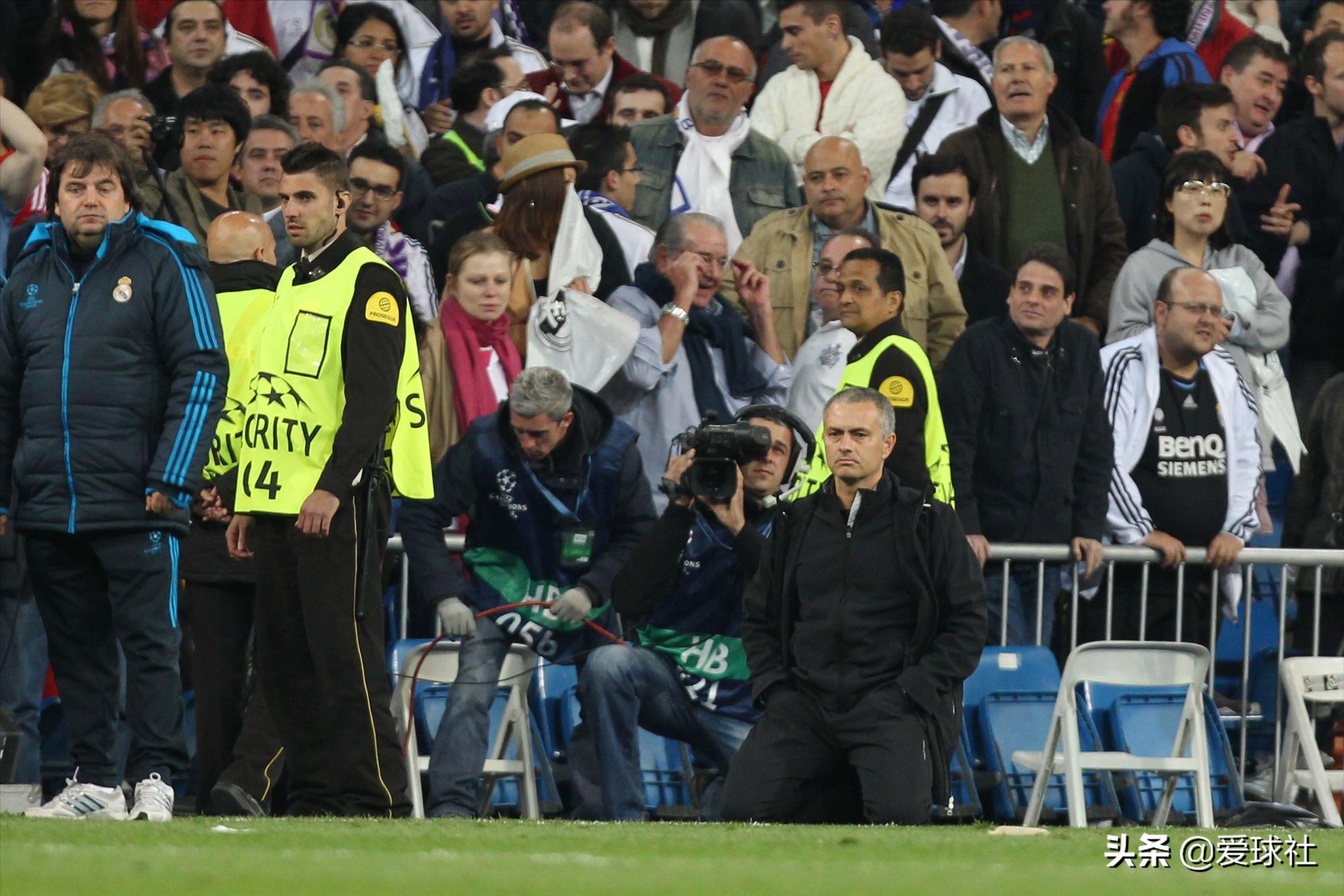 穆里尼奥向热刺球迷道歉,穆里尼奥疯狂庆祝