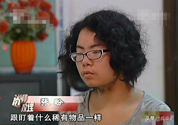 胡子女的真实故事,真实事件女孩长胡子