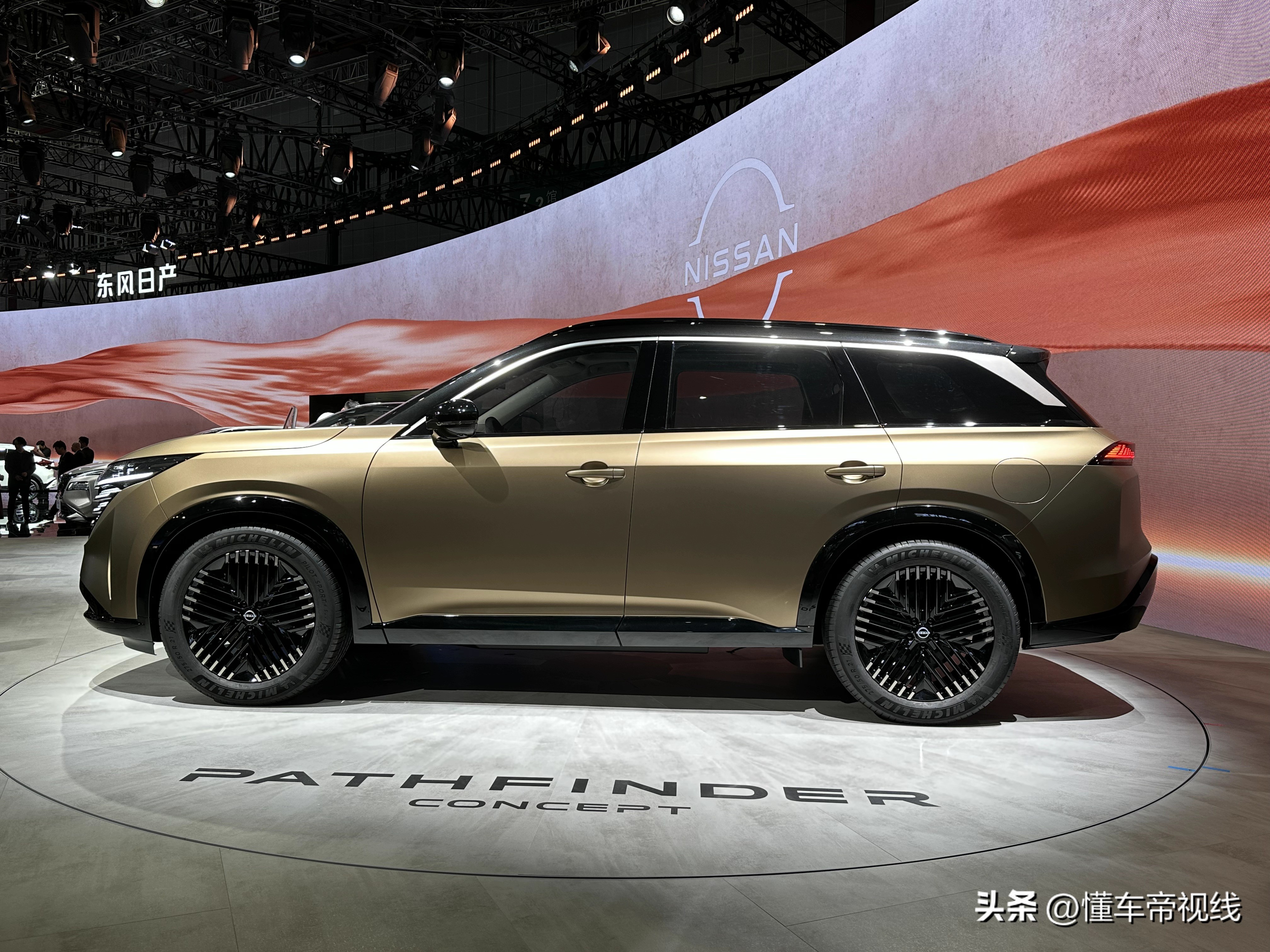 新车大众途昂,新车大众途昂和探岳哪个更好