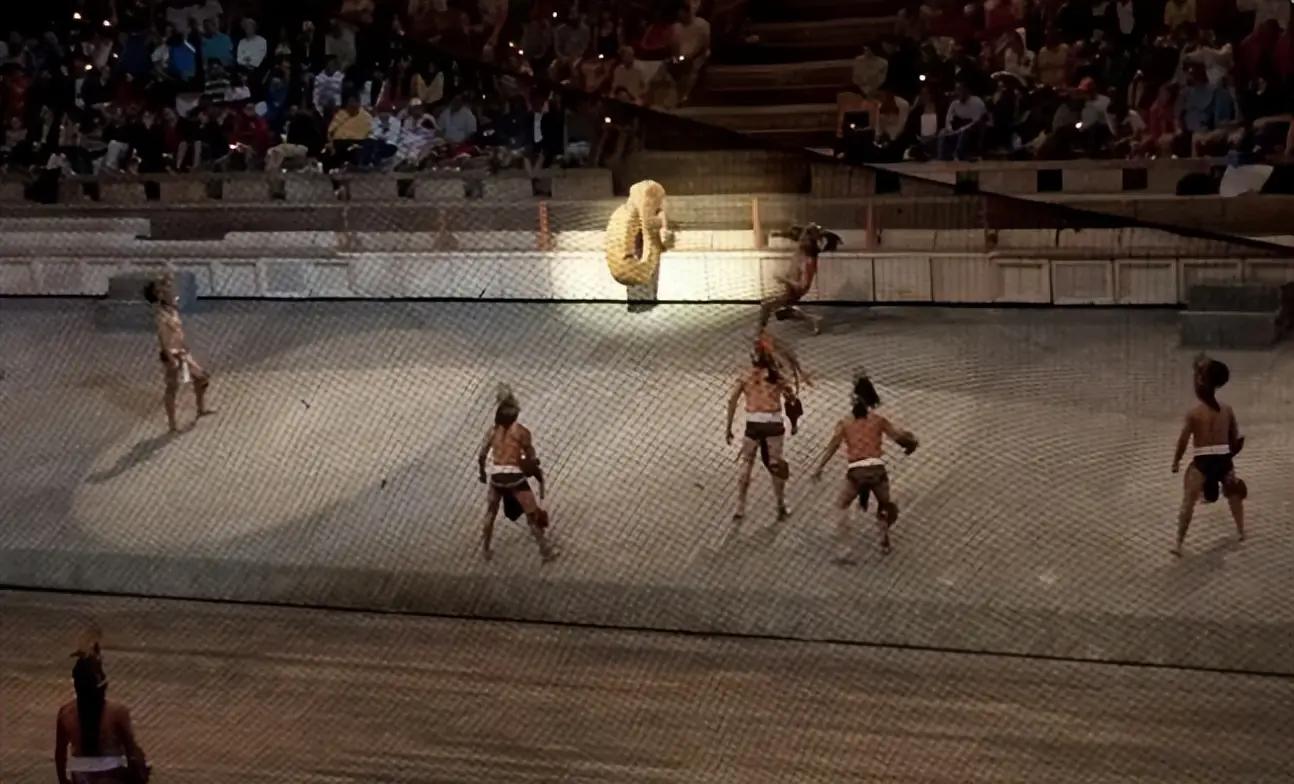 足球只是游戏吗,足球真的就只是一项运动吗