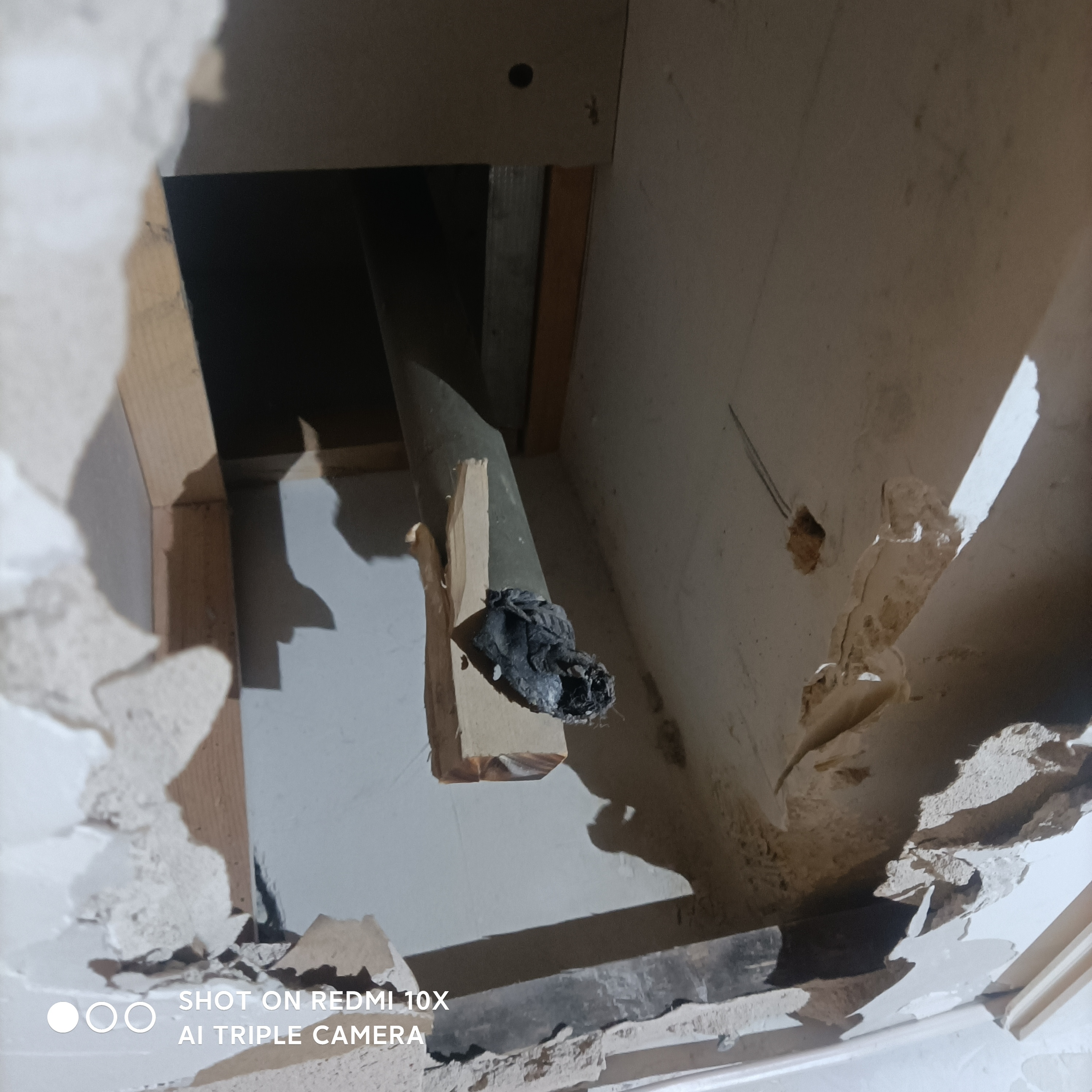 违规安装天然气发生事故处罚,装修私自改变煤气管路受什么处罚