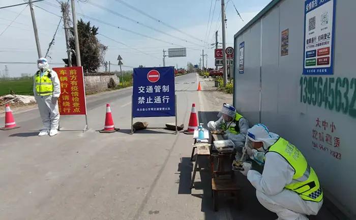 为买奶粉持刀闯卡,持刀闯卡买奶粉处理结果