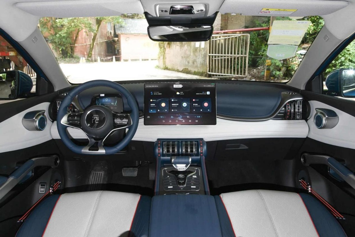 广汽合创z03潮享版续航510km,15万左右纯电混合的suv