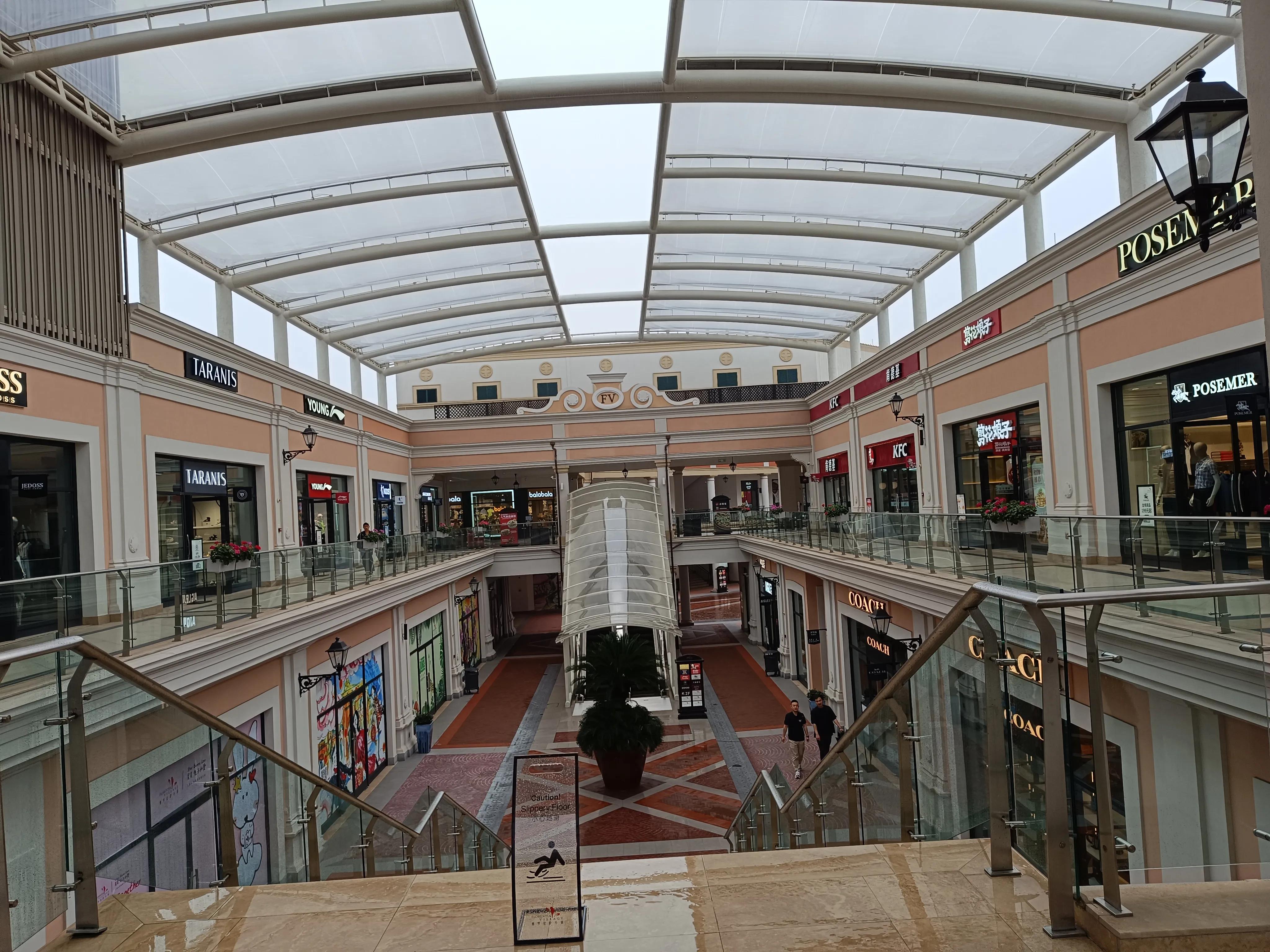 重庆佛罗伦萨小镇营业面积,重庆佛罗伦萨生意怎么样